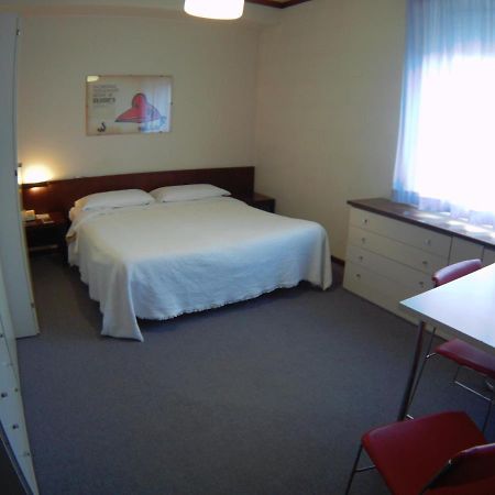 Albergo Residence Italia Vintage Hotel Pordenone Bagian luar foto