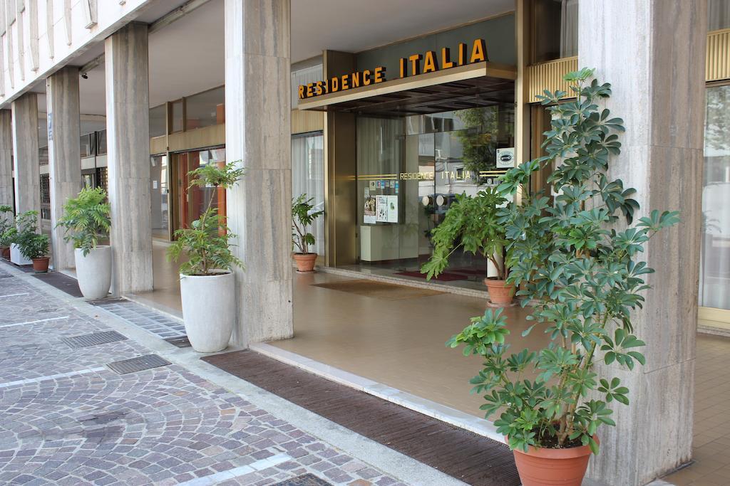 Albergo Residence Italia Vintage Hotel Pordenone Bagian luar foto