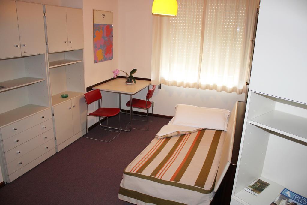 Albergo Residence Italia Vintage Hotel Pordenone Bagian luar foto