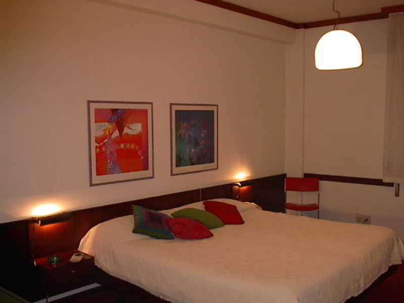 Albergo Residence Italia Vintage Hotel Pordenone Bagian luar foto