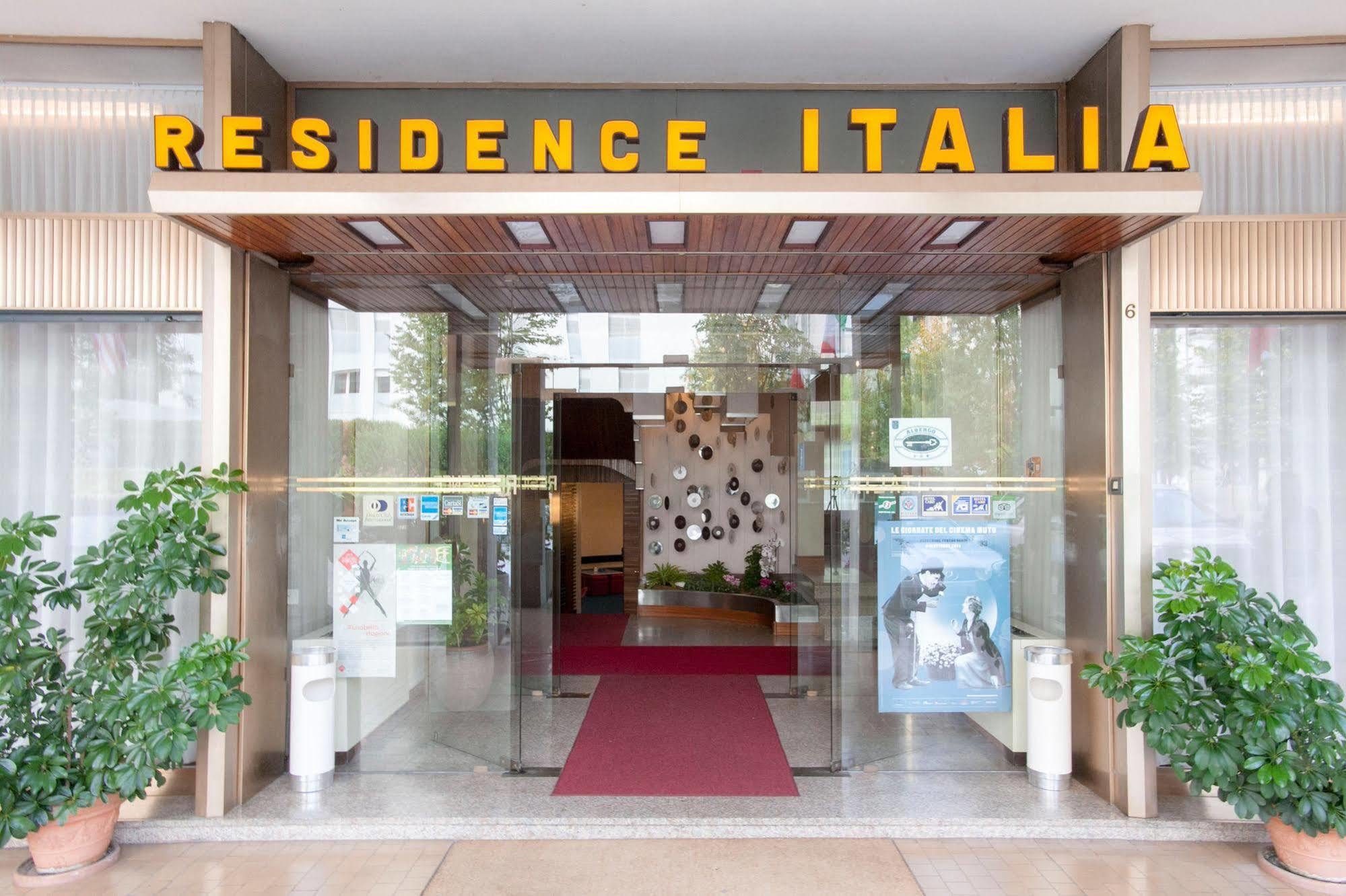 Albergo Residence Italia Vintage Hotel Pordenone Bagian luar foto