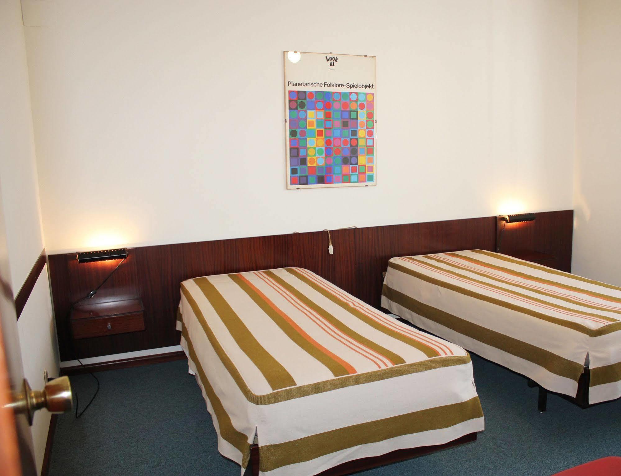 Albergo Residence Italia Vintage Hotel Pordenone Bagian luar foto