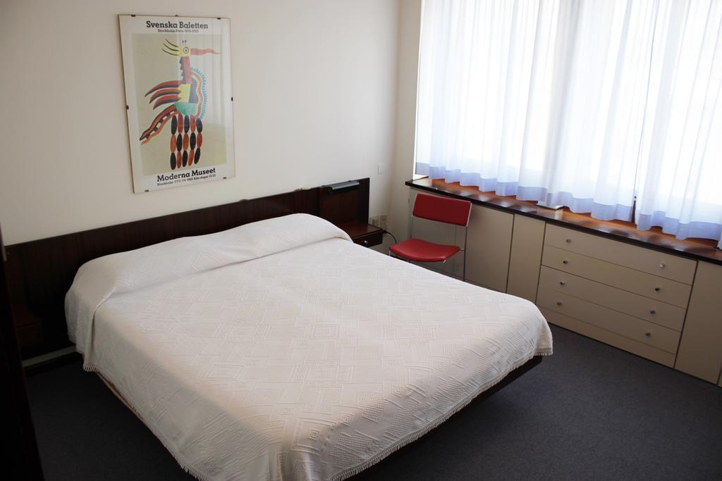Albergo Residence Italia Vintage Hotel Pordenone Bagian luar foto